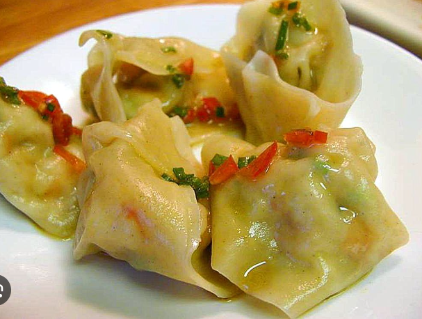 Wonton: Chinese Cuisine